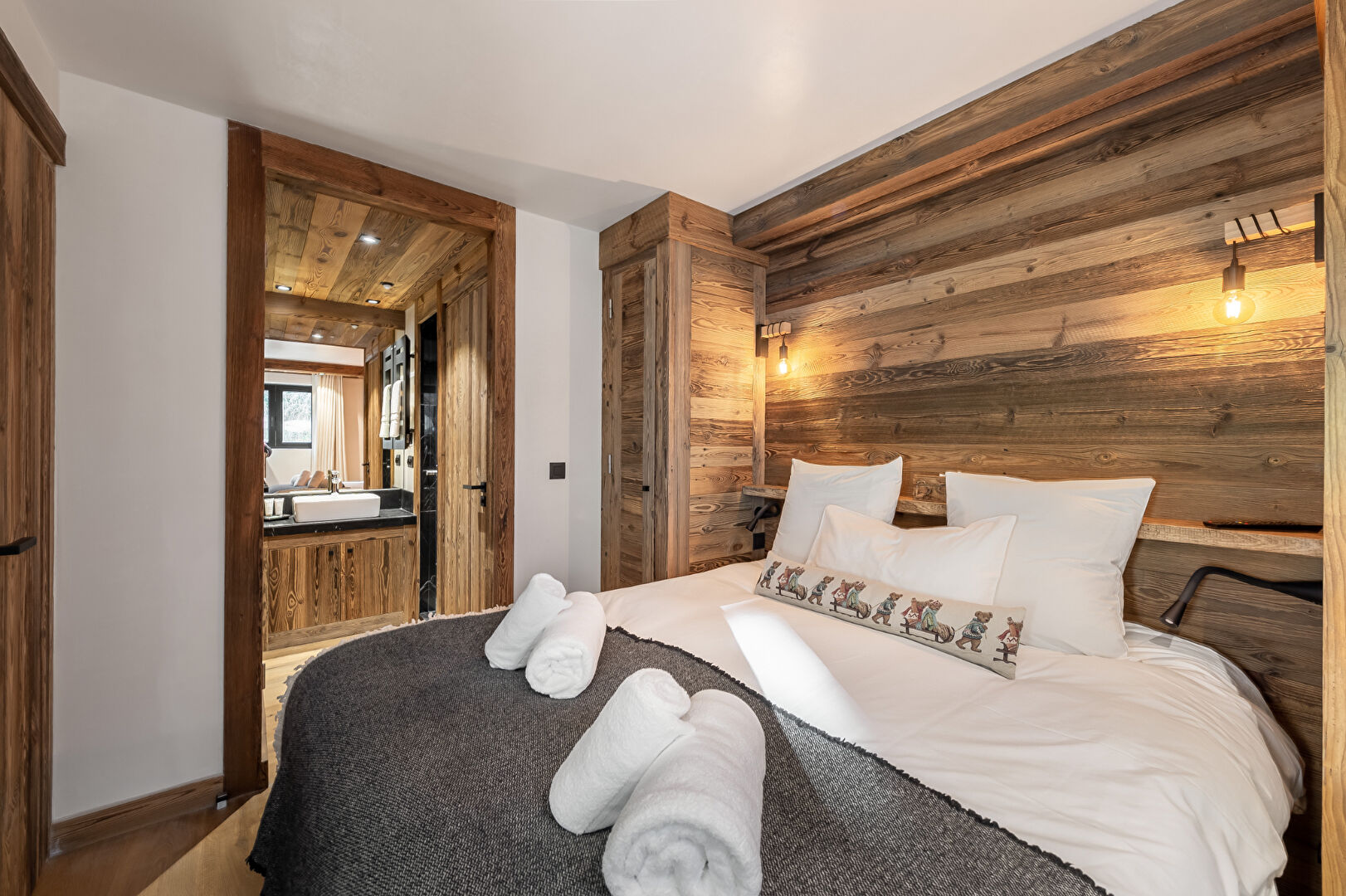 Val-d'Isère, Espace Killy apartment new development for sale - Val d'Isère | Surélévation des Verdets - gallery image 3