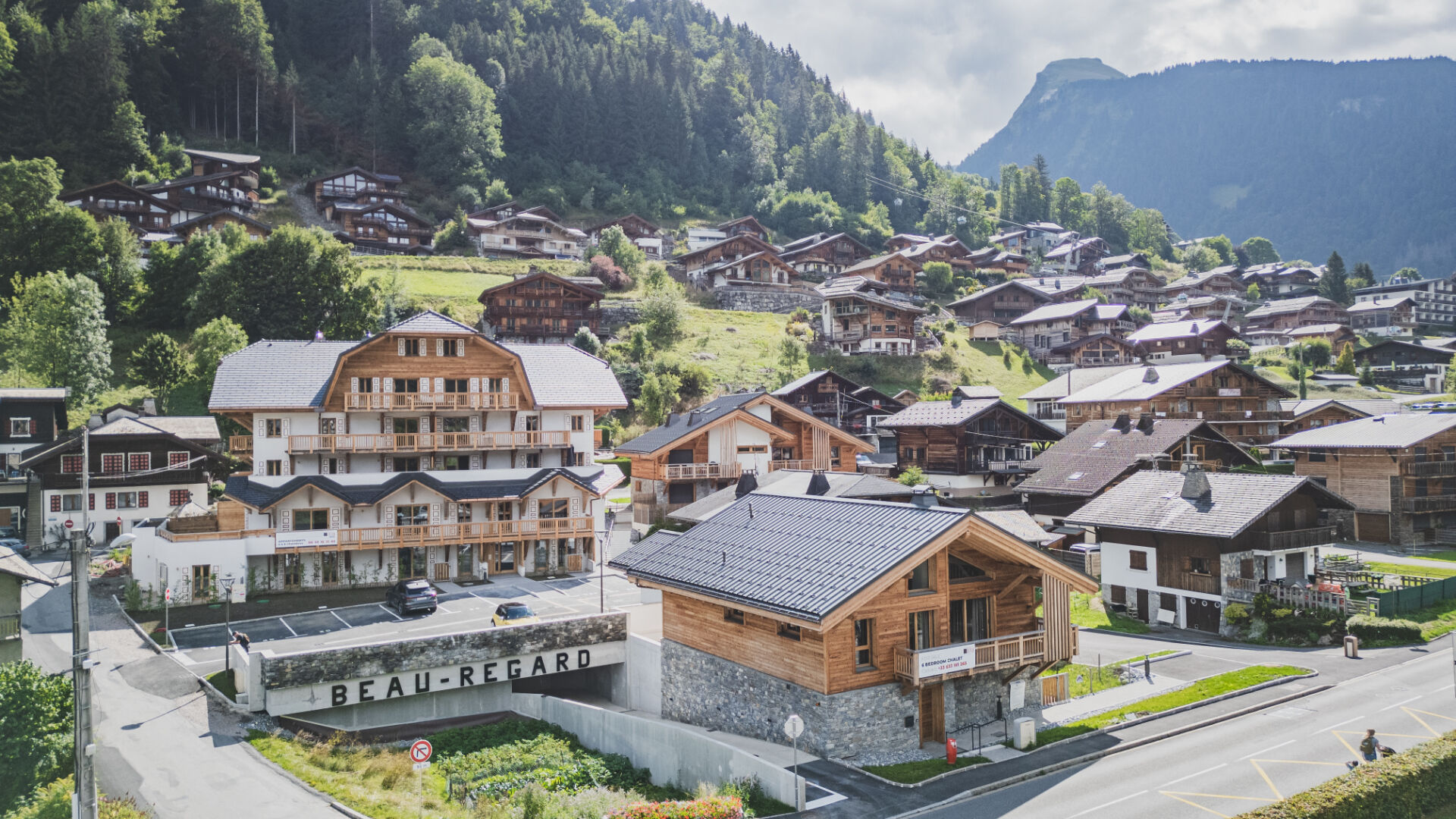Morzine, Les Portes du Soleil apartment new development for sale - Morzine | Le Beau regard - gallery image 2