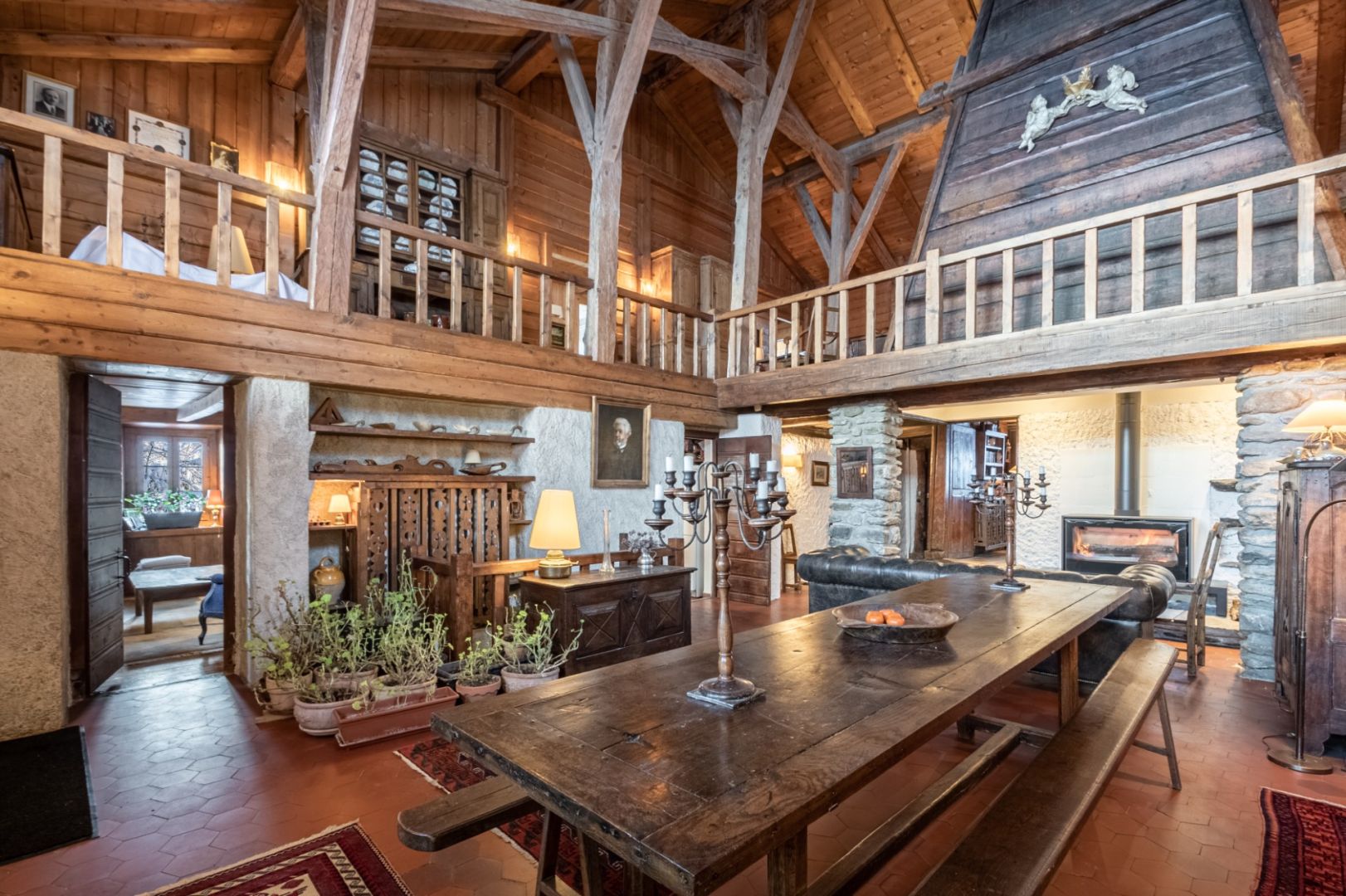 Chamonix, Chamonix Valley chalet for sale - Chamonix | Renovated 6-Bedroom Chalet with Panoramic Mountain Views