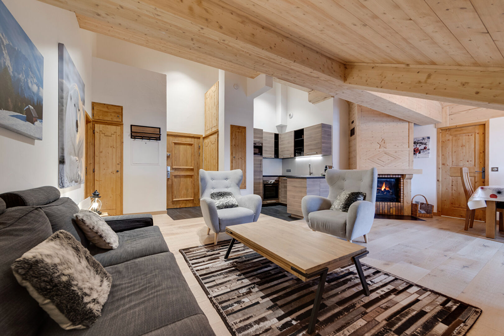 les Arcs, Paradiski apartment for sale - les Arcs | Renovated 2-Bedroom Ski-In/Ski-Out Apartment with Panoramic Mountain Views