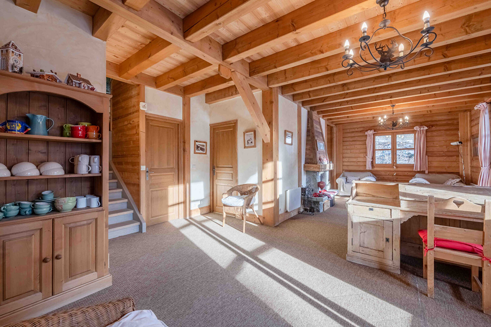 Chamonix, Chamonix Valley chalet for sale - Chamonix | Rare 6-Bedroom Chalet with Panoramic Mountain Views - gallery image 3