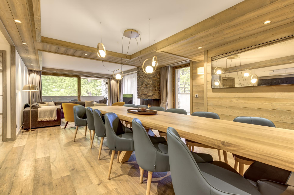 Val d Isere, Espace Killy apartment for sale - Val d Isere | 5-Bedroom Ski-In/Ski-Out Apartment - gallery image 3