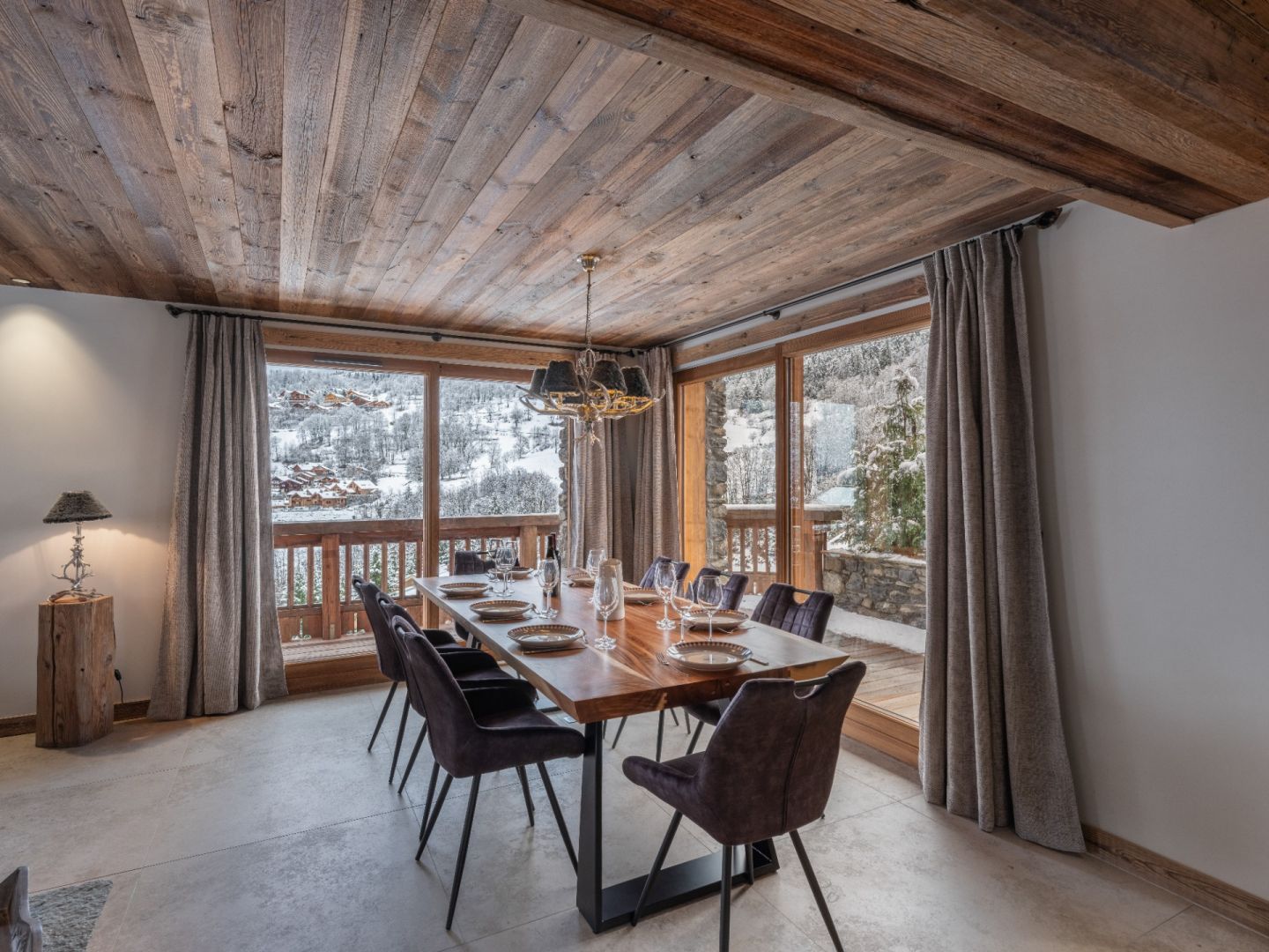 Meribel les Allues, Les 3 Vallées chalet for sale - Meribel les Allues | 4-Bedroom Chalet with South-east-facing Balcony