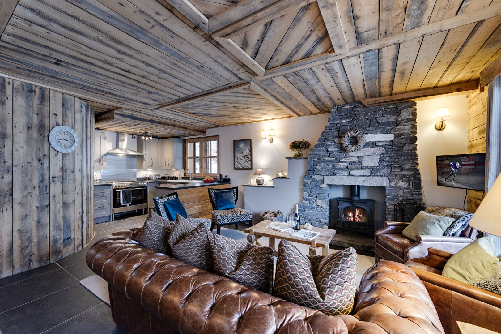 Sainte Foy Tarentaise, Sainte-Foy apartment for sale - Sainte Foy Tarentaise | Premium 3-Bedroom Ski-In/Ski-Out Duplex - gallery image 3