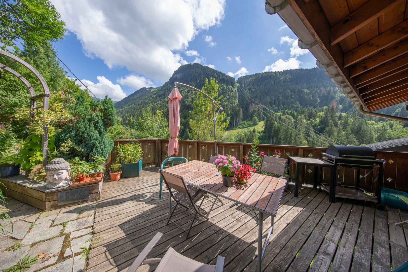 Morzine, Les Portes du Soleil chalet for sale - Morzine | 7-Bedroom Chalet with Panoramic Mountain Views - gallery image 2
