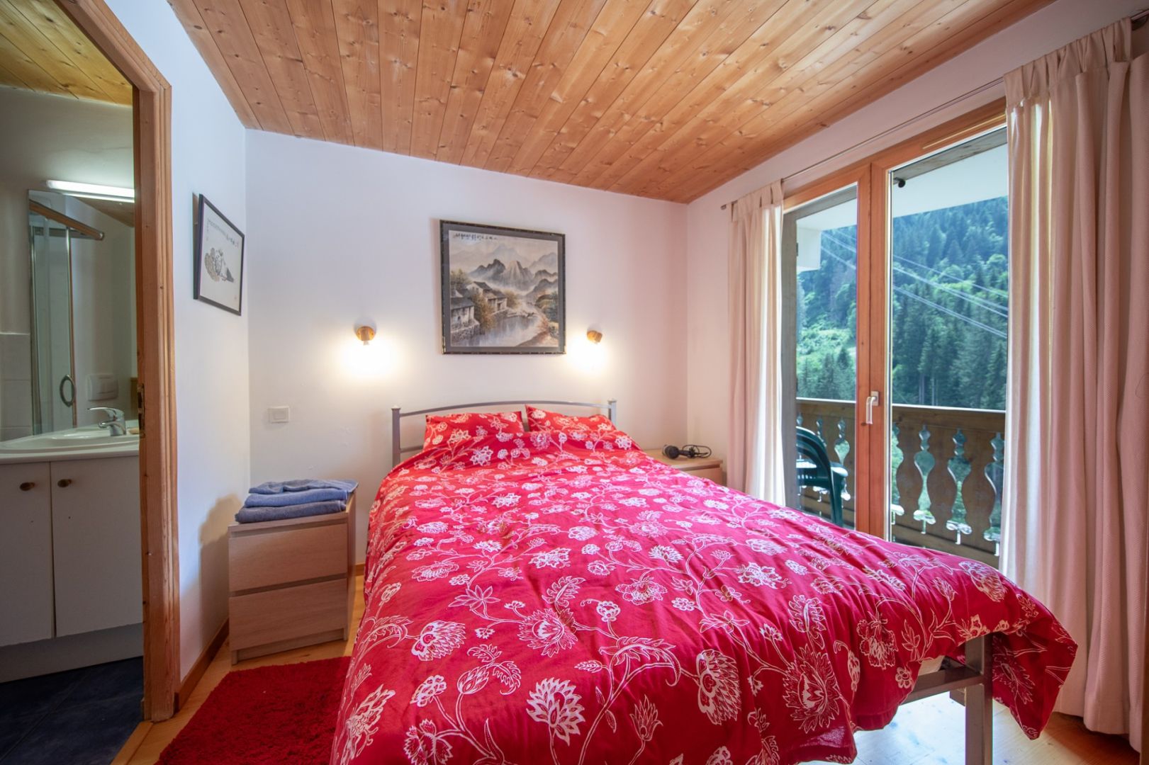 Morzine, Les Portes du Soleil chalet for sale - Morzine | 7-Bedroom Chalet with Panoramic Mountain Views - gallery image 3