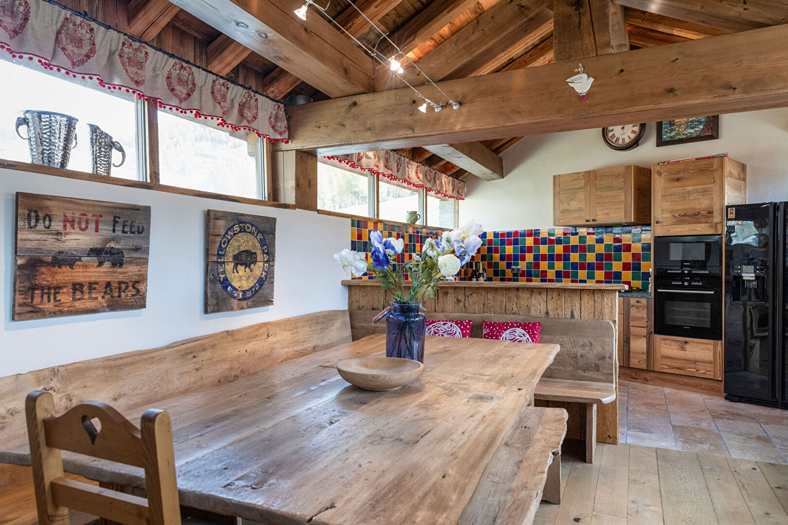 Val d Isere, Espace Killy chalet for sale - Val d Isere | 4-Bedroom Chalet with Mountain Views - gallery image 3