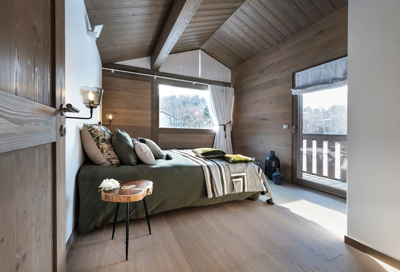 Saint Gervais les Bains, Evasion Mont-Blanc chalet for sale - Saint Gervais les Bains | Exceptional 5-Bedroom Ski-In/Ski-Out Chalet with Private Garage - gallery image 3