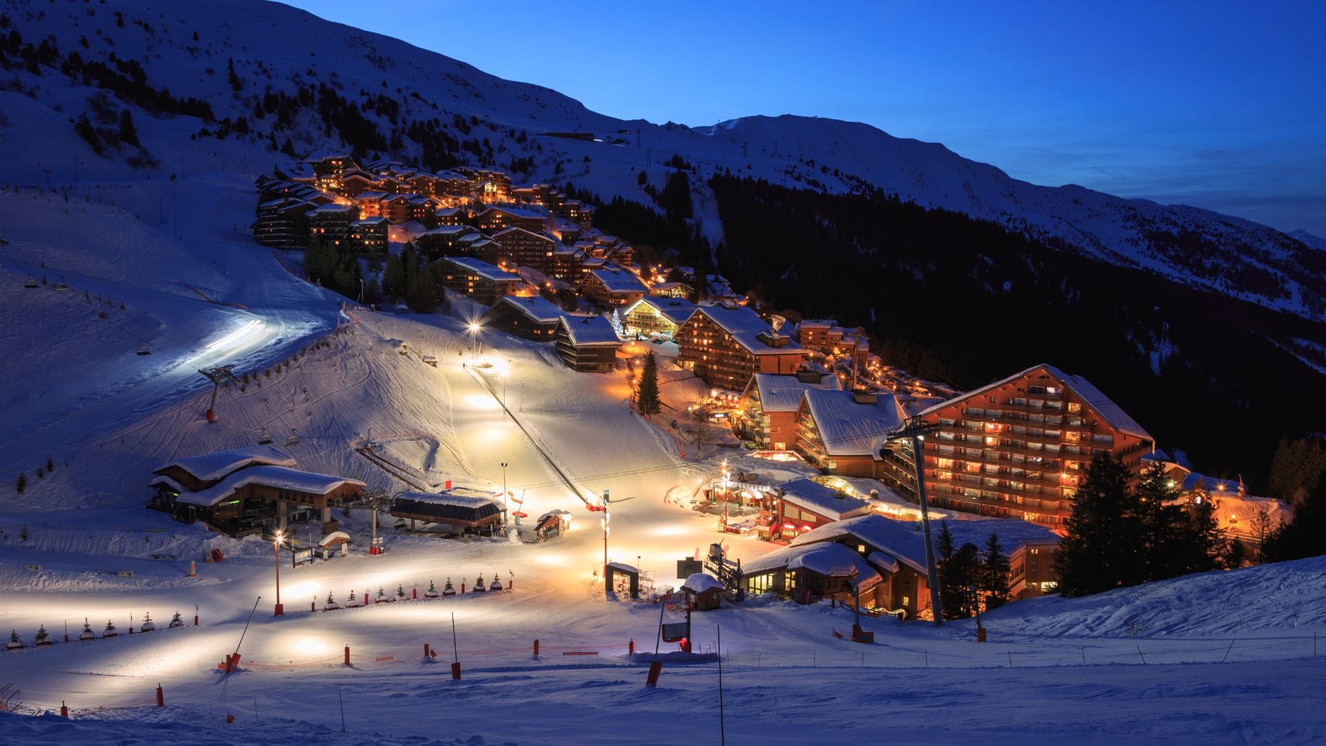 Alpe d'Huez new build luxury development 2025 ski property investment - New Build Luxury Developments in Alpe d'Huez: 2025–2026 Projects & Investment Outlook