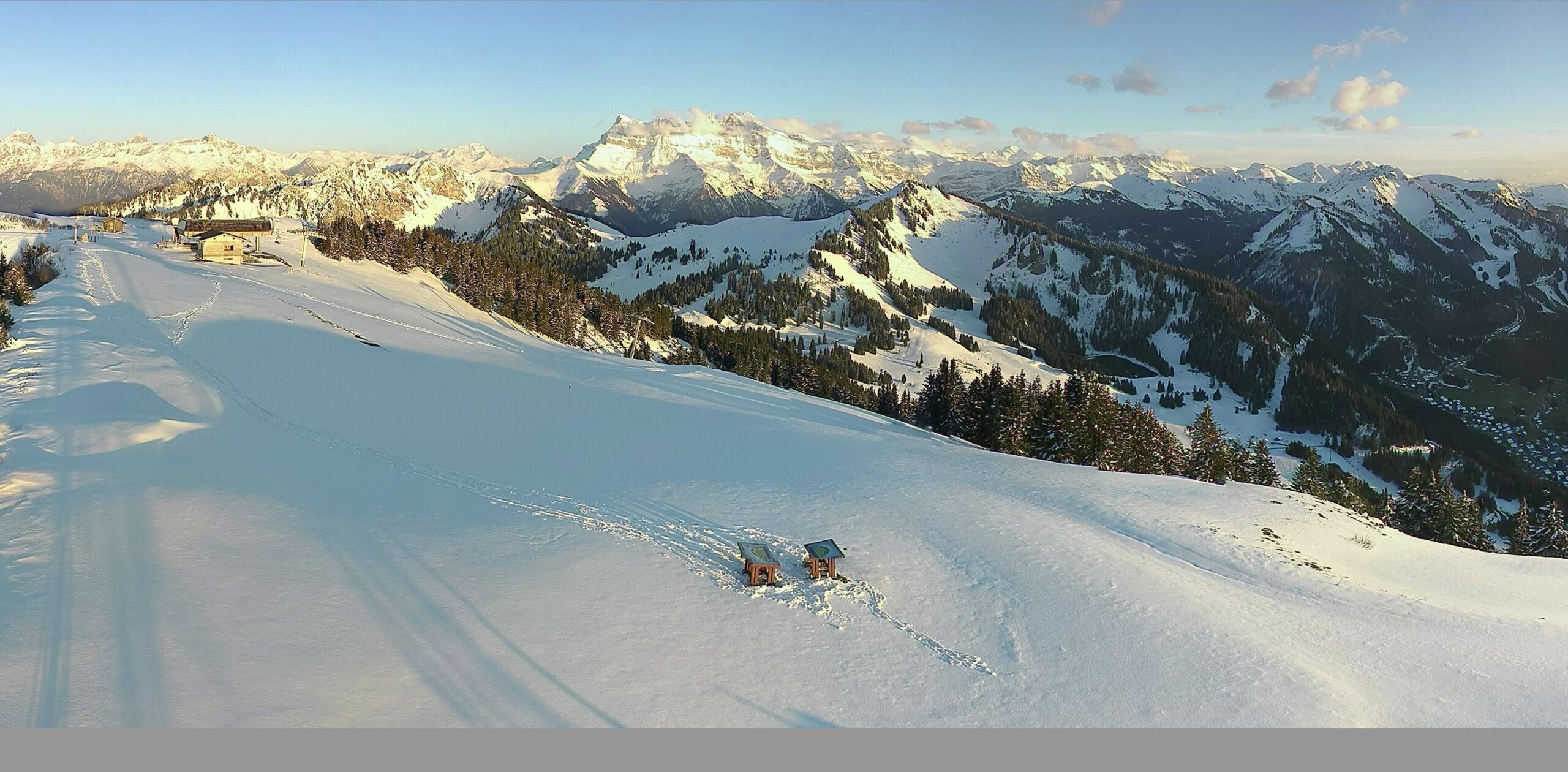 Chatel skiing