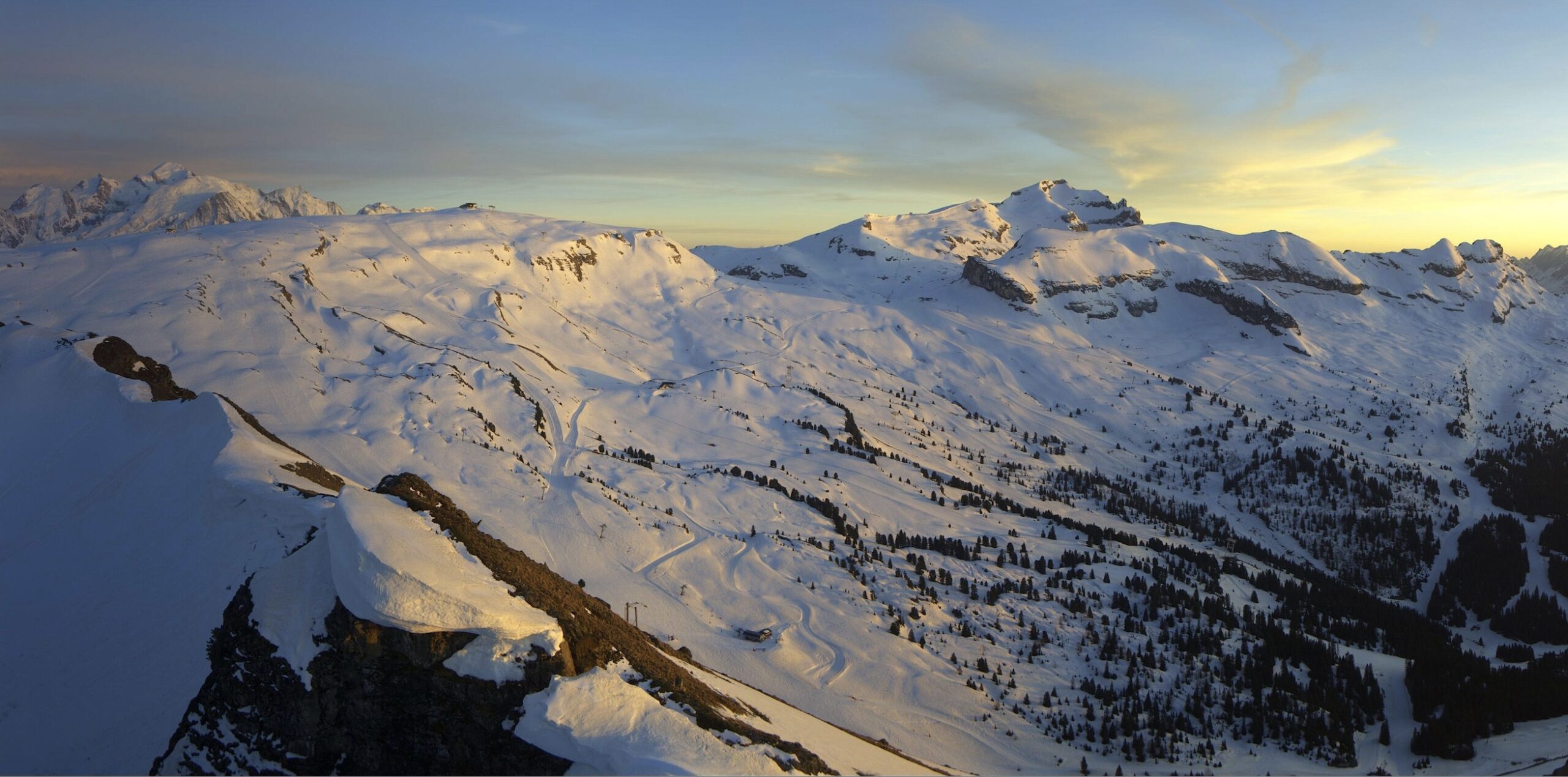 Exploring Le Grand Massif: A Skier's Dream