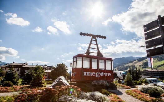 Demi-Quartier  | New Chalet – Mont-blanc Views – Prime Location – Delivery In Progress