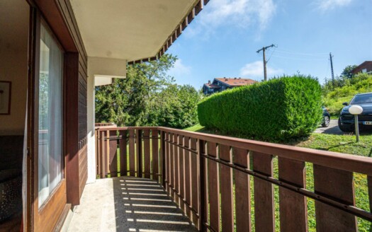 2243 Thollon-les-Mémises Studio | South-Facing Balcony, Parking, Cellar, Close to Village