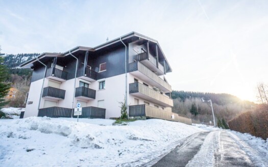 2266 – Thollon‑les‑Mémises | 2-Bedroom Apartment + Bunk Bed Corner with Dual Exposure and Mountain Views