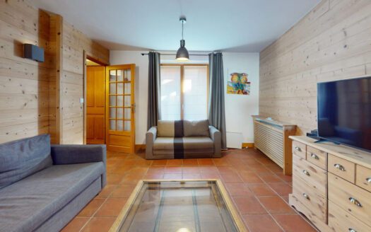 Meribel Les Allues Les Allues centre | Pleasant Village House, Close To The Shops