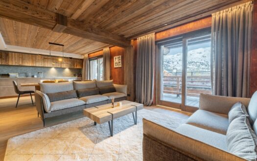 Meribel ROND POINT DES PISTES | Superb 4-bed Apartment – 40 Metres From The Ski Slope