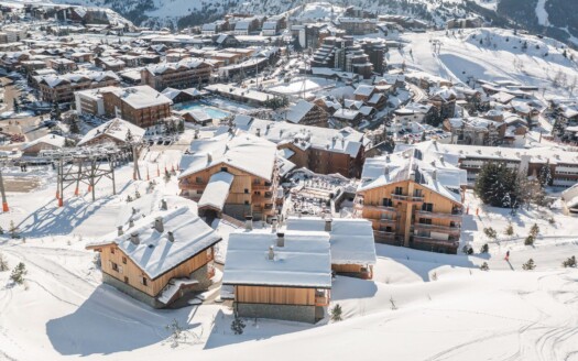 Alpe D’Huez Cognet | Unique 6 Bedroom Chalet – Prestigious Amenities