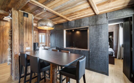 Courchevel 1850 CENTRE Entrée de Courchevel | Fully Renovated 4-bedrooms Apartment In The Heart Of Courchevel
