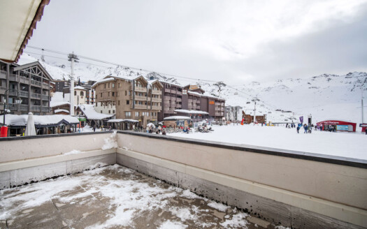 Val Thorens Place Caron | Appartment 2 Bedrooms + Mountain Corner – In The Heart Of Val Thorens