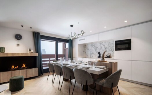 Val Thorens GRANDE RUE | 2-bedroom Apartment + Mountain Corner – Fully Renovated