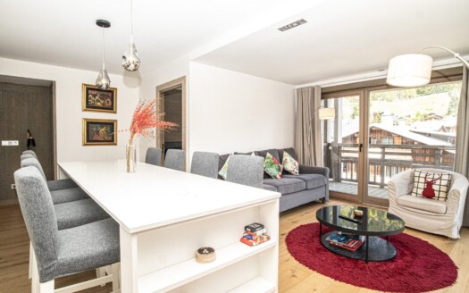 Les Gets  | 3 Bedroom Apartment – In The Center