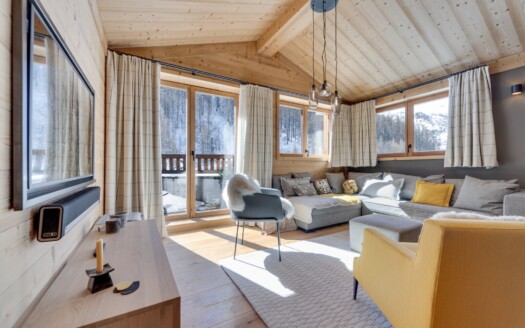 Val-d’Isère Centre | 4-bedroom Apartment – Near The Center And The Slopes