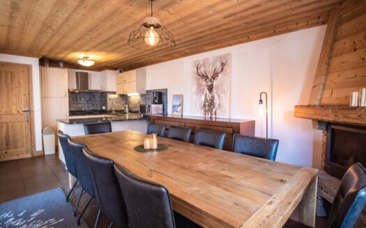 Val Thorens  | 6 Rooms Apartment – Resort Center Ski-in/ski-out