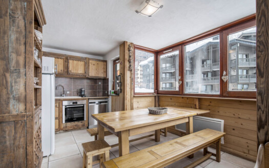 Val Thorens Place Caron | Appartment 2 Bedrooms + Mountain Corner – In The Heart Of Val Thorens