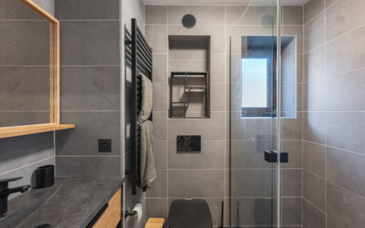 Megève  | One Bedroom Apartement Bunk Bed Area – Fully Renovated – Near Village Centre