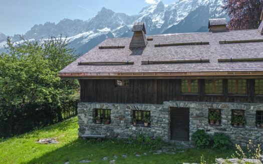 Chamonix-Mont-Blanc  | Historic Farmhouse 5 Bedrooms