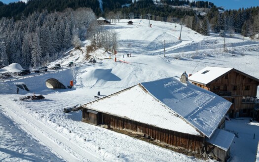 Morzine  | Traditional Farm House To Renovate – On The Slopes