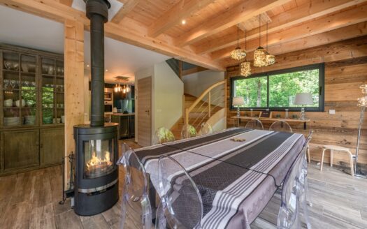 Les Houches Les Granges | 8-bedroom Chalet In “les Granges” Area