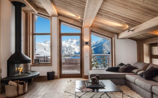 Courchevel Village Brigues | Exceptional Half Chalet