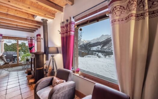 Saint-Martin-de-Belleville  | Chalet In A Typical Village – Panoramic View
