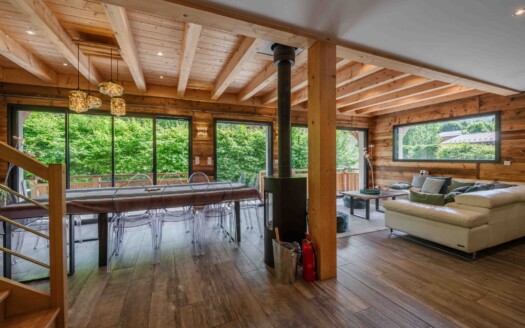 Les Houches Les Granges | 8-bedroom Chalet In “les Granges” Area
