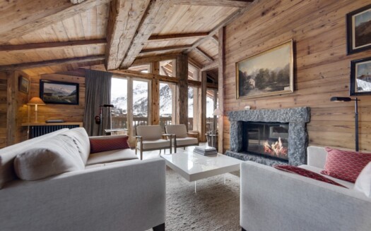 Val-d’Isère Centre | 3-bedroom Penthouse – Resort Center