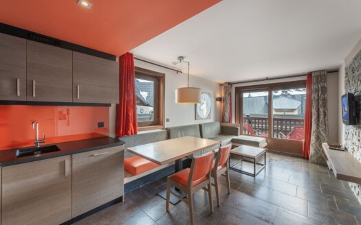 Val Thorens soleil | Apartment In A 4* Hotel Residence + Parking Space
