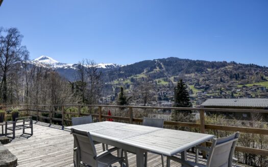 Saint-Gervais-les-Bains Centre village | Chalet With Large Plot Close To The Village Centre
