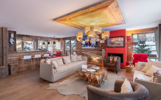 Courchevel Le Praz Le Praz | 5-bedroom Apartment – Ideally Located