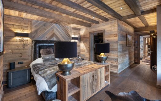 Saint-Martin-de-Belleville Le Chatelard | Very High Standing Chalet In Quiet Area