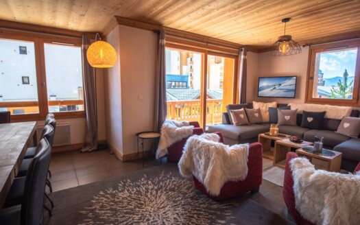 Val Thorens  | 6 Rooms Apartment – Resort Center Ski-in/ski-out