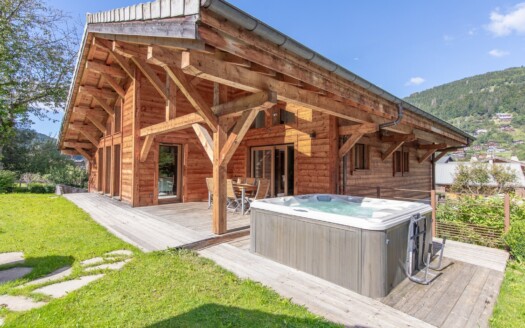 Morzine Résidentiel | 5 Bedroom Ensuite Chalet – Ski-in