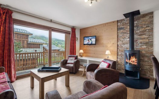Saint-Martin-de-Belleville  | Village House In The Center Of Saint-martin-de-belleville