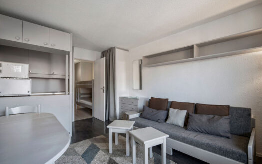 Val Thorens QUARTIER GRANDE RUE | Studio With Mountain Alcove – Ski-in/ski-out