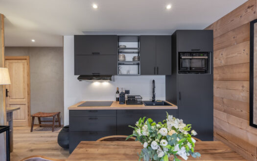 Megève  | One Bedroom Apartement Bunk Bed Area – Fully Renovated – Near Village Centre