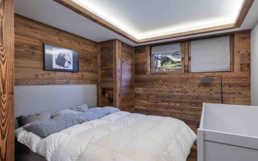 Combloux PROCHE VILLAGE et commodités | Exceptional Chalet – Six Bedrooms – Panoramic Views And Close To The Village Centre