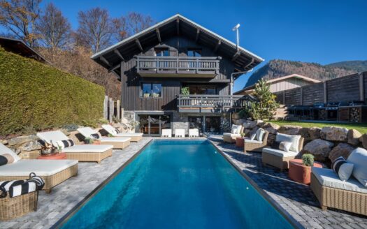 Morzine Pied de la plagne | Off Market – Beautiful 6 Bedroom Luxury Chalet – Mountain View