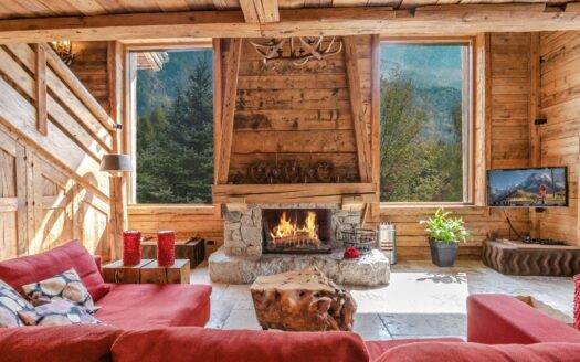 Chamonix-Mont-Blanc Les Tines | Charming Chalet Near The Golf Course