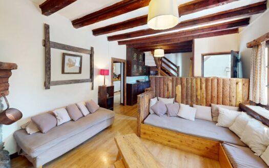 La Salle Les Alpes Calme en pleine nature | 6 Bedrooms Chalet – Authentic Charm – La Salle Les Alpes
