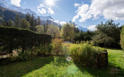 Chamonix-Mont-Blanc Les Praz | Garden Floor Flat